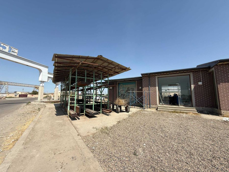 Buxoroda  7 SOTIQLI NOTURAR DO’kon sotiladi