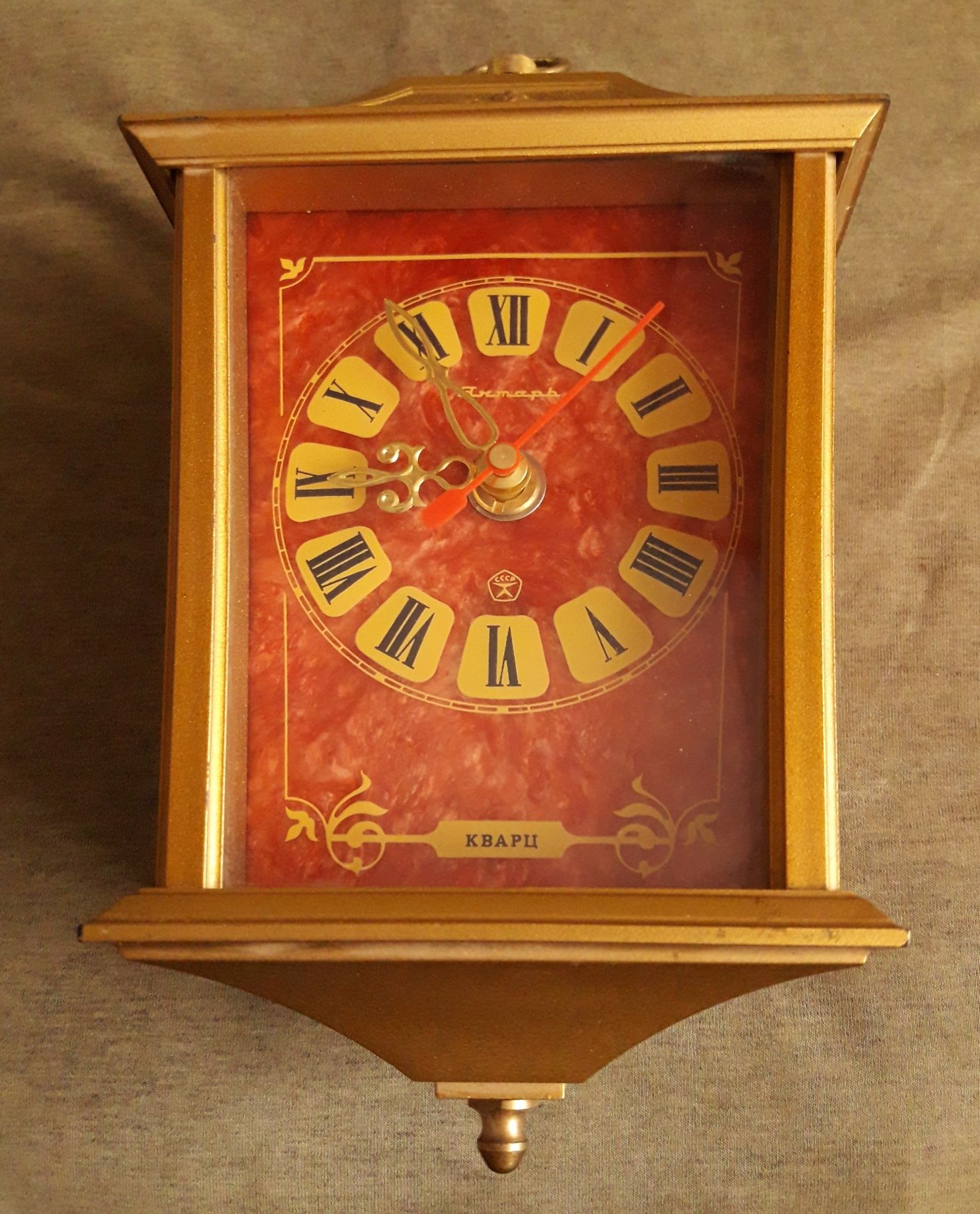 Продам часы, настенные, редкость, СССР, коллекции