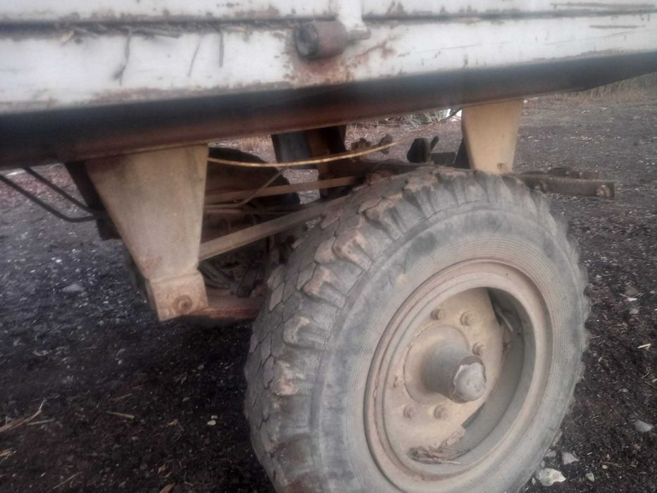 Remorca 7 tone are și roata a 5-a