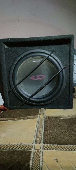 Vând Subwoofer Alpine