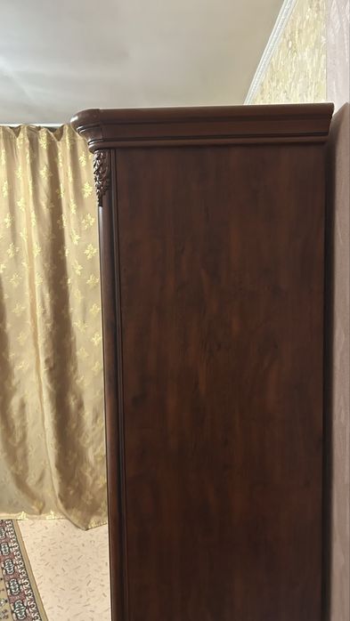 Продам шкаф деревяный лдсп