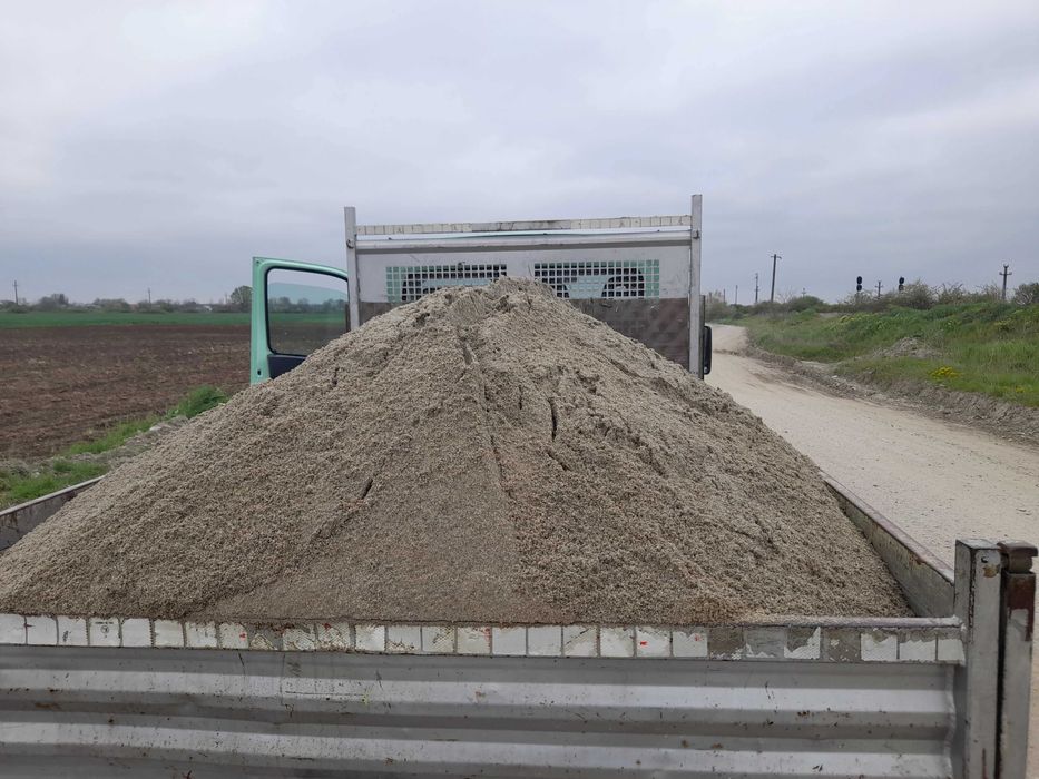 Transport nisip, balast,pământ,moloz
