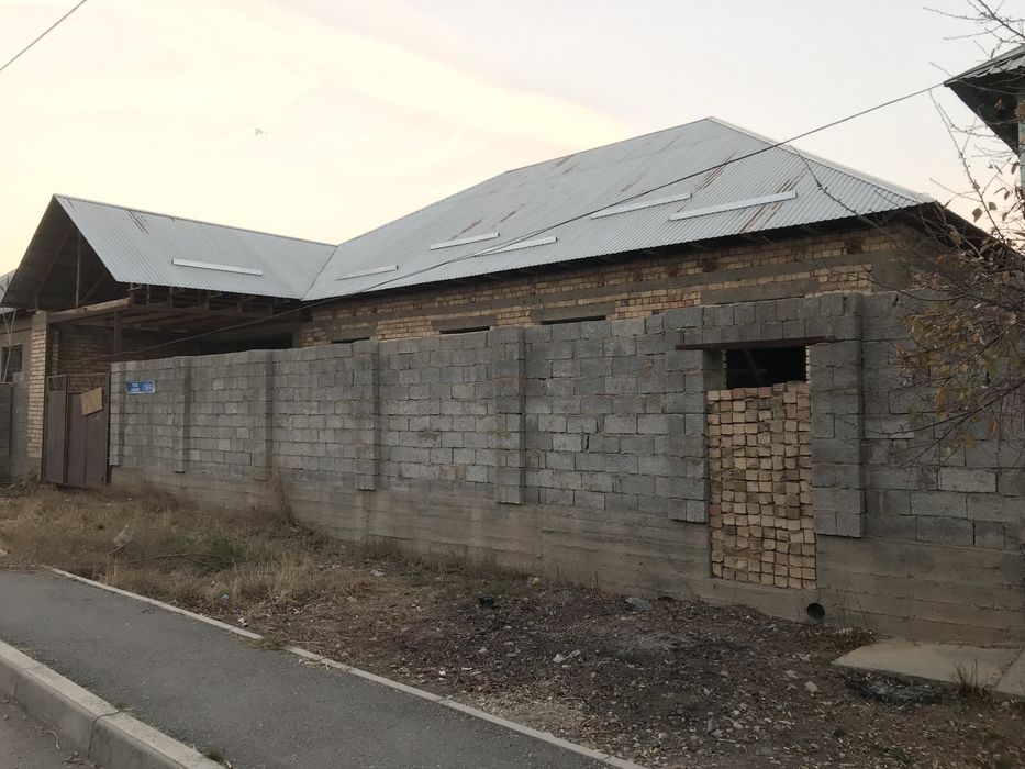 Дом, из жённого кирпича