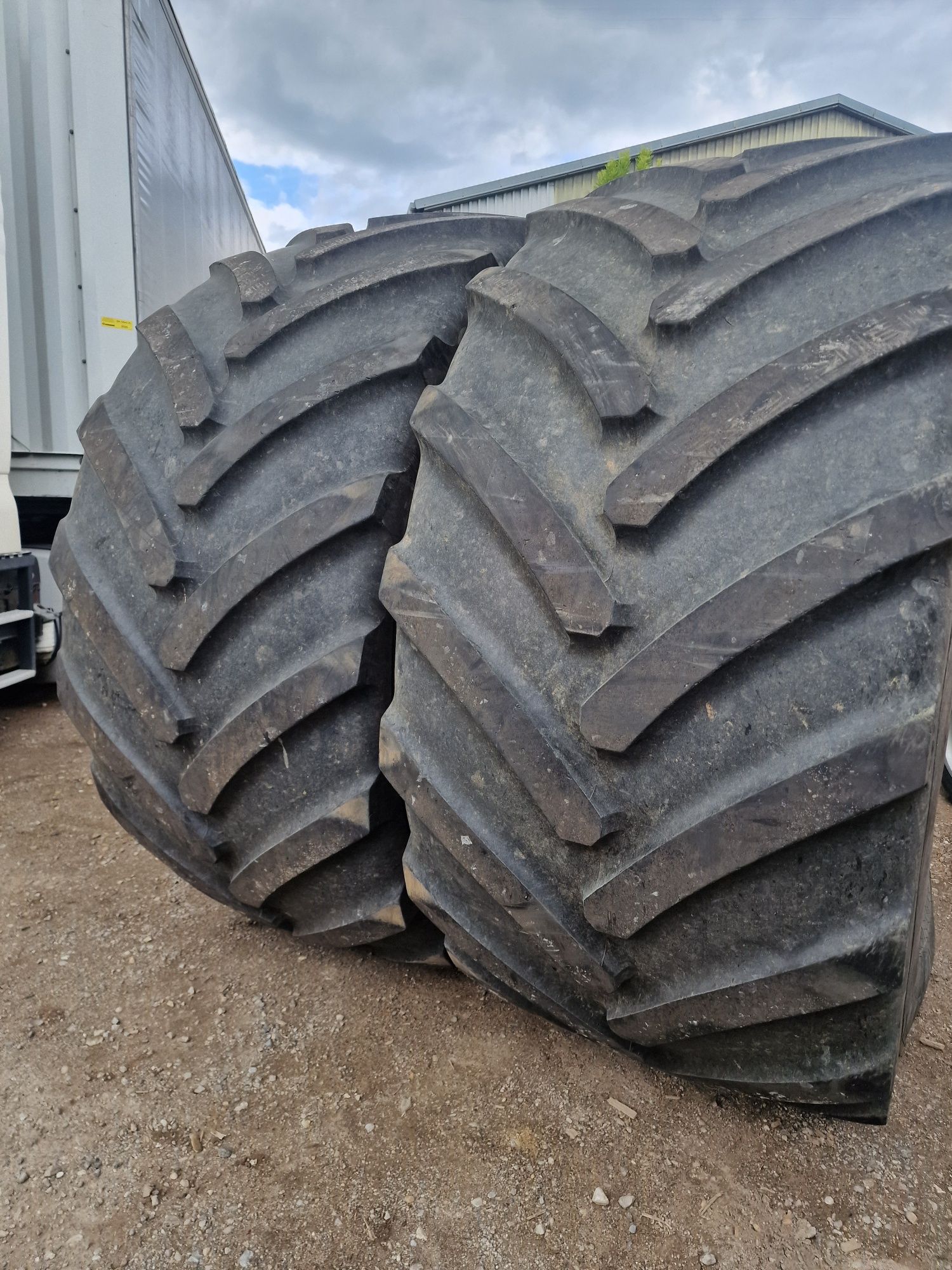 Cauciucuri agri 900/60R42 marca Michelin