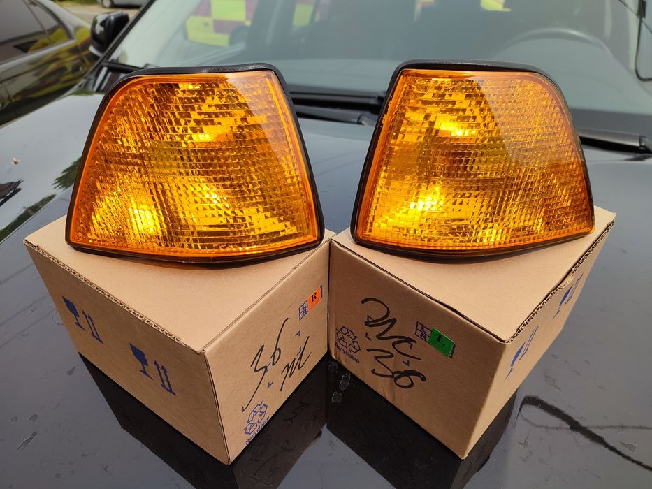BMW E36 поворотники новые