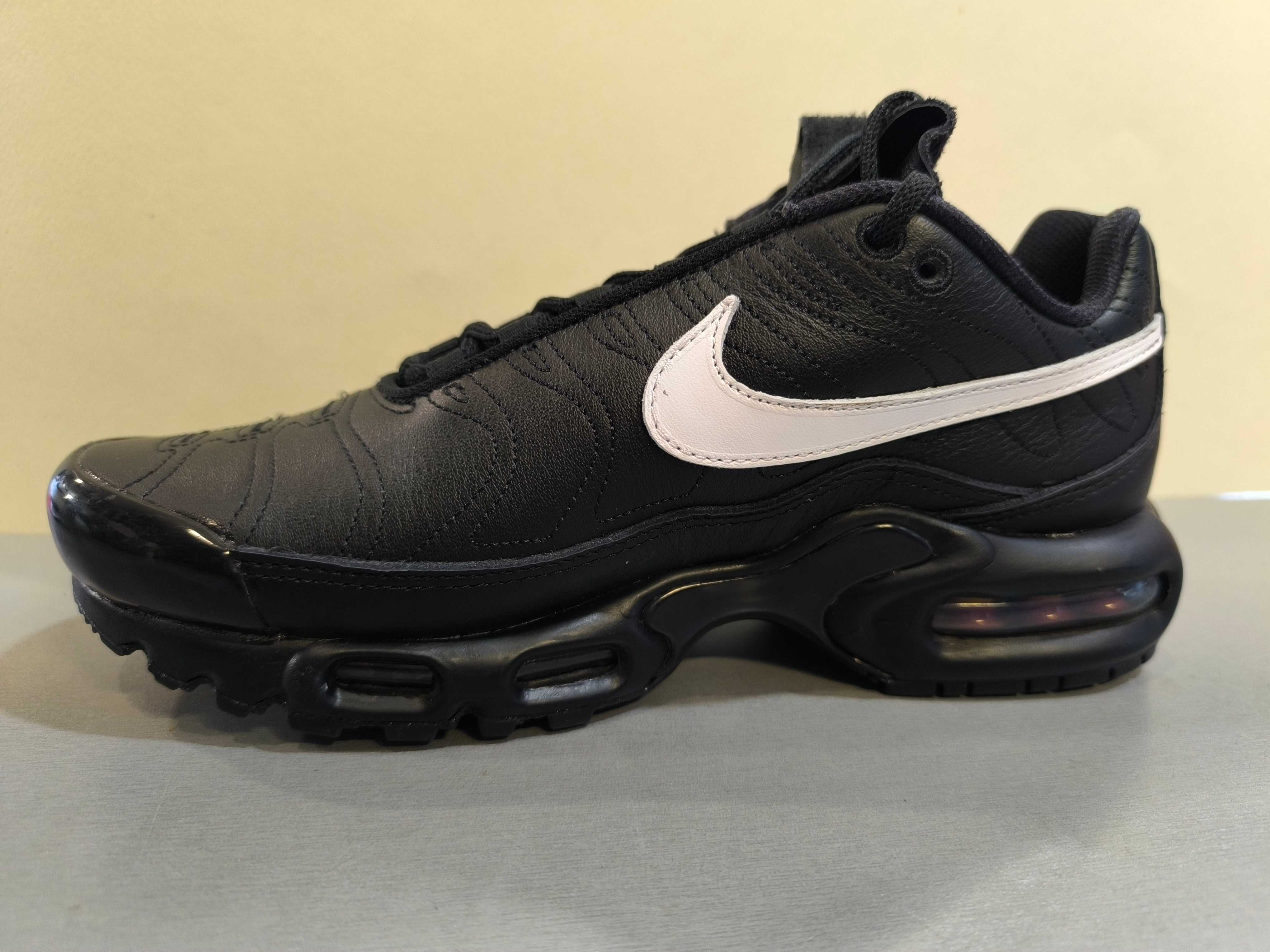 Nike Air Max Tn N39/25sm и N40.Mаратонки Ест.кожа.Нови.Оригинал.