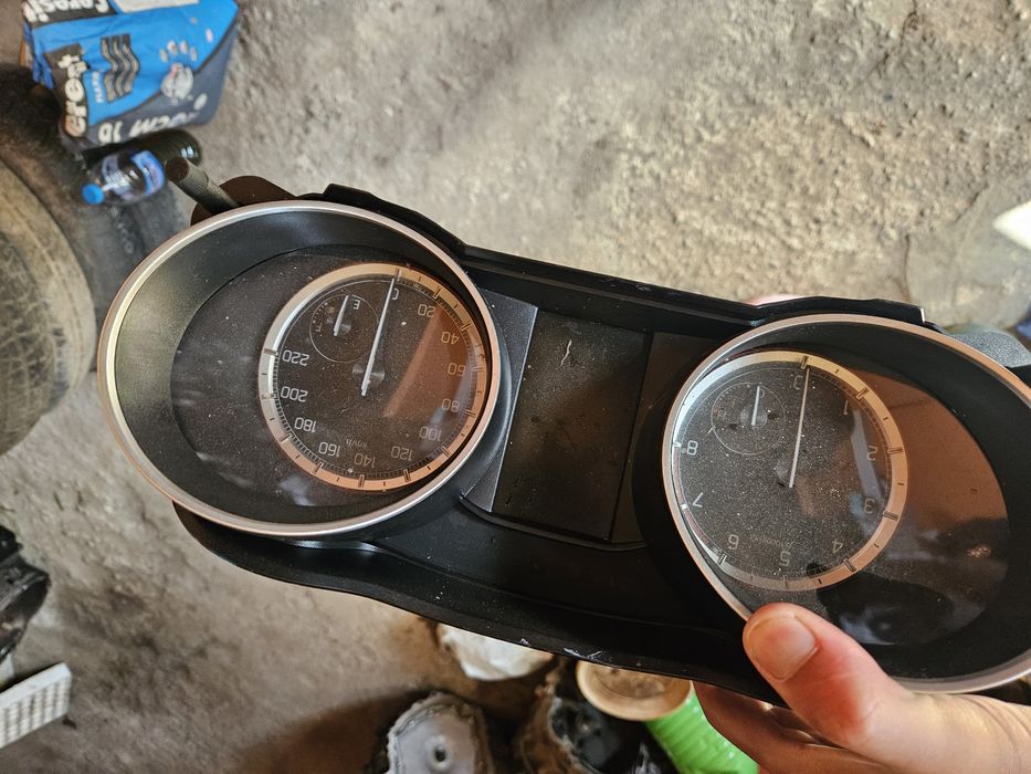 Километраж за Syzyki Syift 1.2hibrid 83ks 2019god