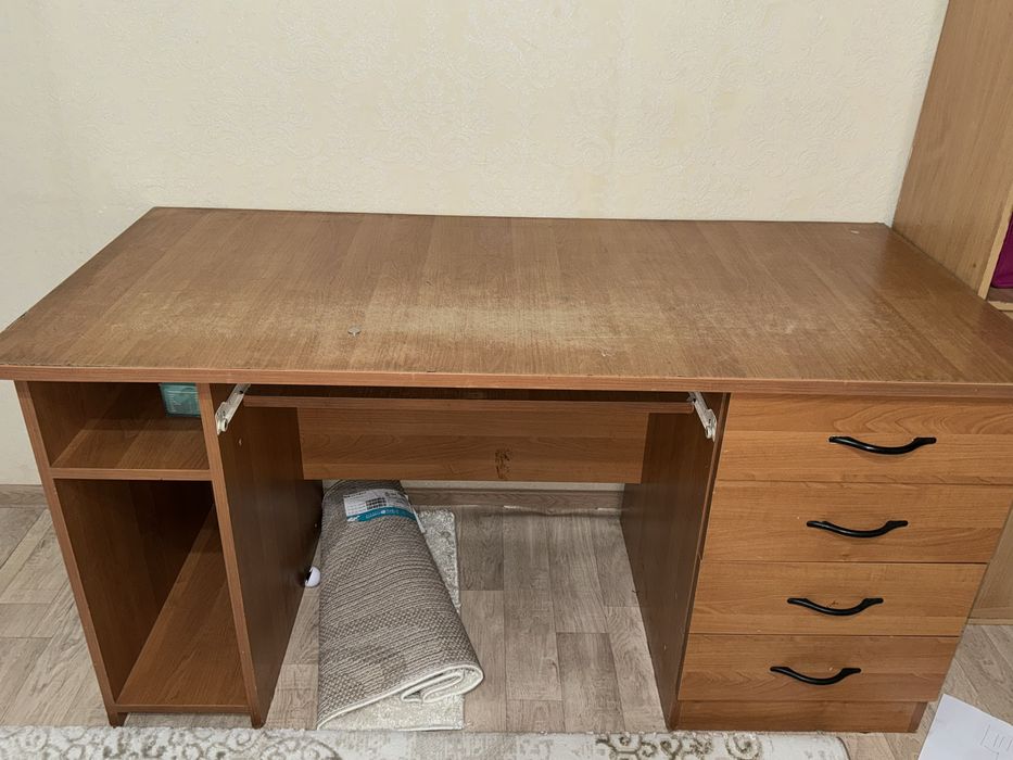 рабочий стол продам
