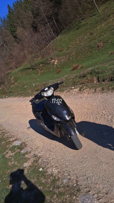 De vanzare scuter pegeot gy6 de 80cc 4t