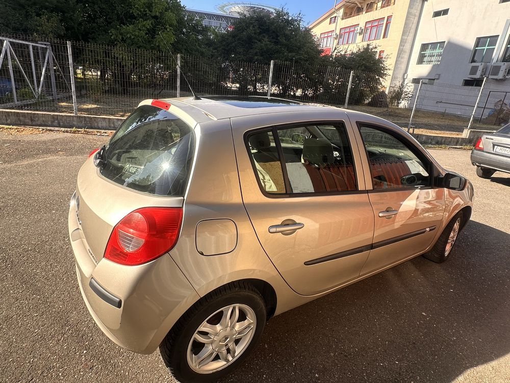 Renault Clio 1.4 16V,98 CP