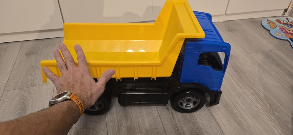 Детски камион самосвал