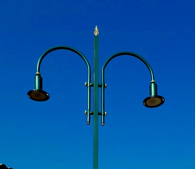 Столбы в стиле NEW CLASSIC