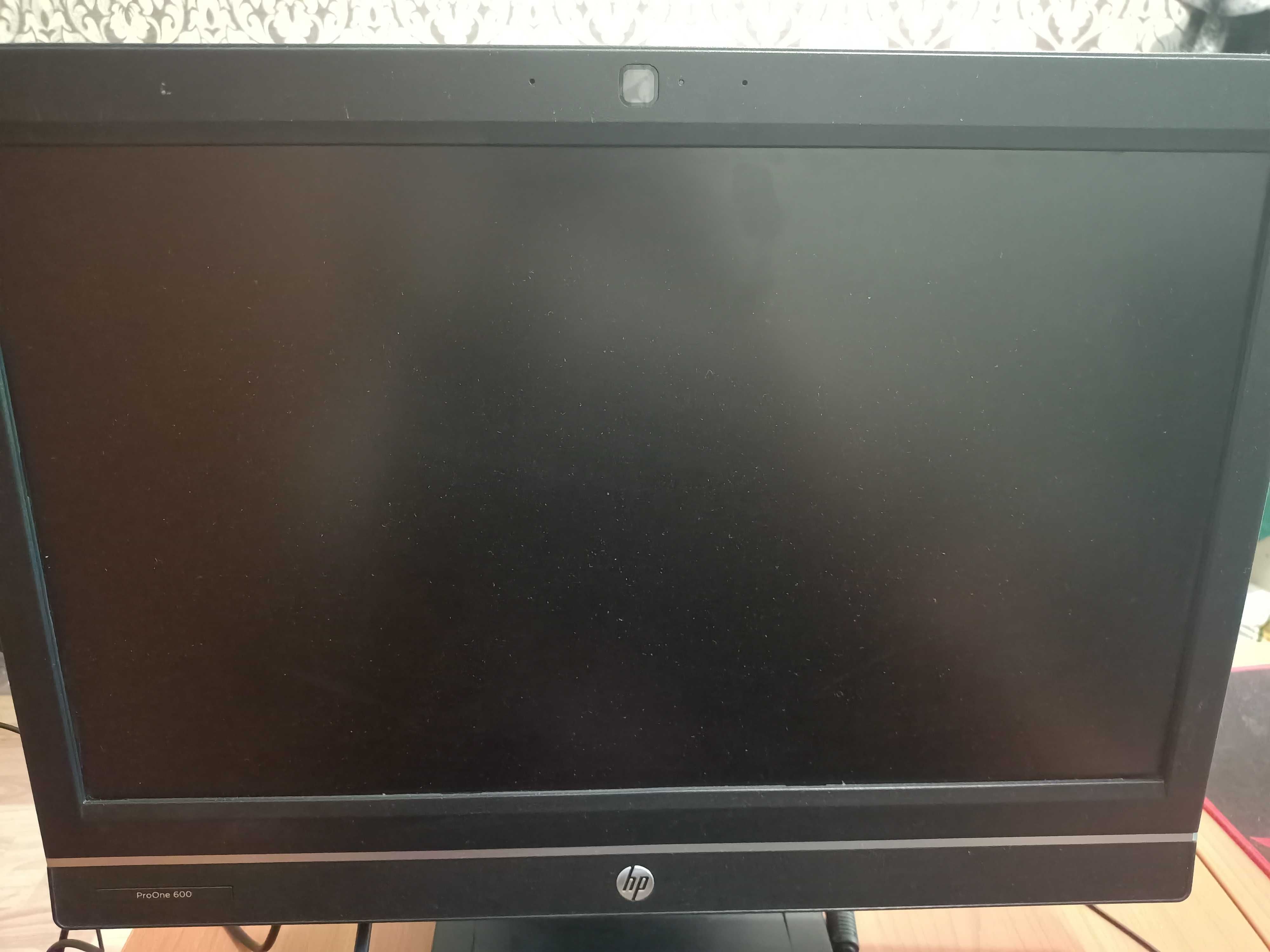 Моноблок HP i5 4590S 21.5" DDR3 8Gb HD Graphics 4600