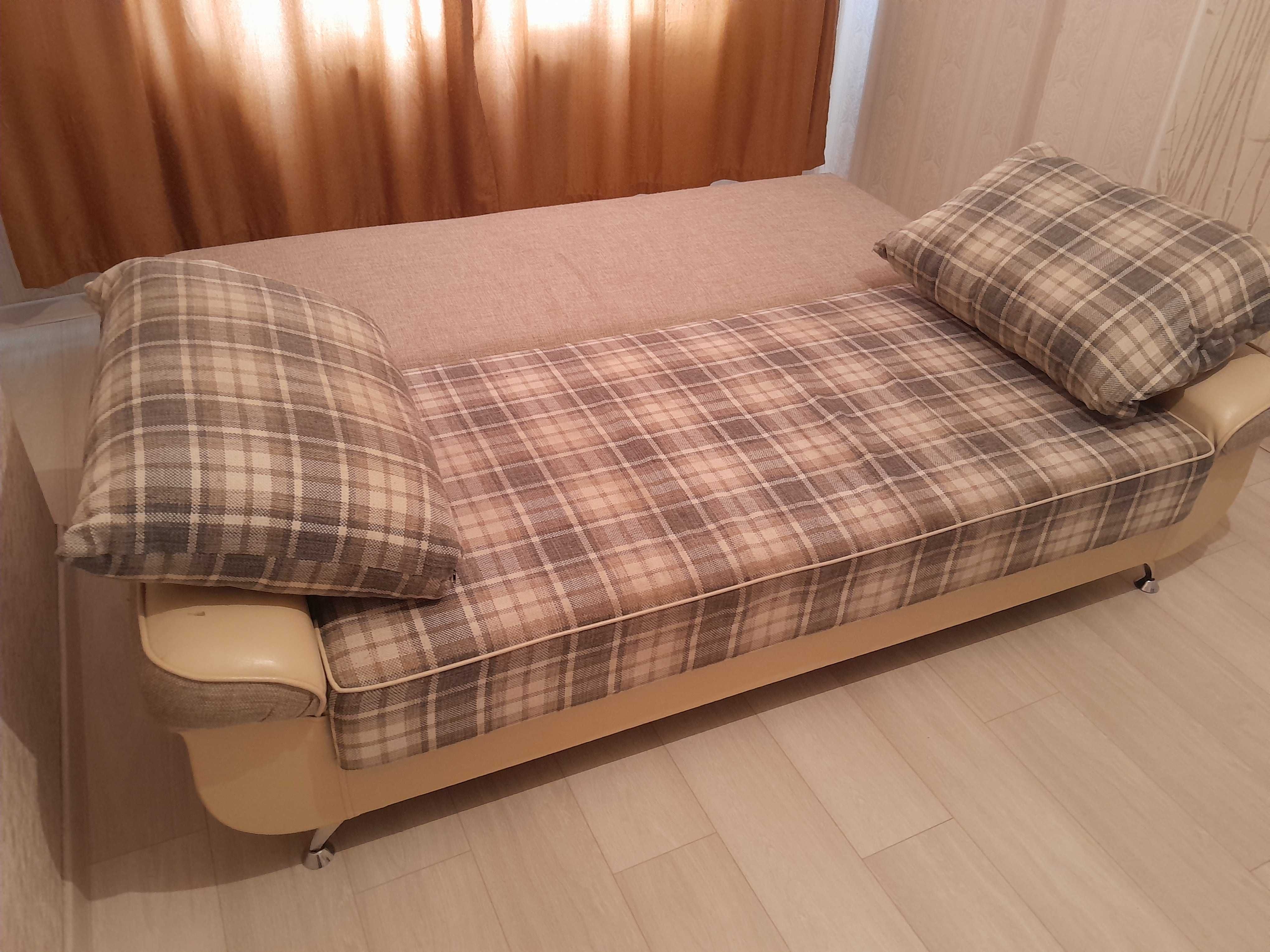 Продам диван бу в отличном состоянии