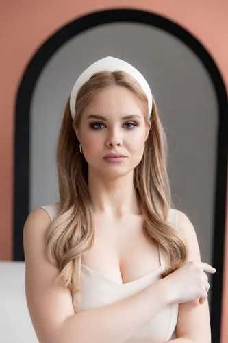 Продам кокошник и ободок.