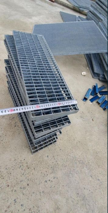 Trepte zincate galvanizate