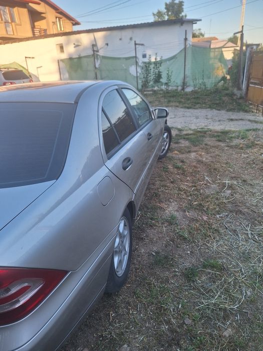 Vand Mercedes C 220 diesel