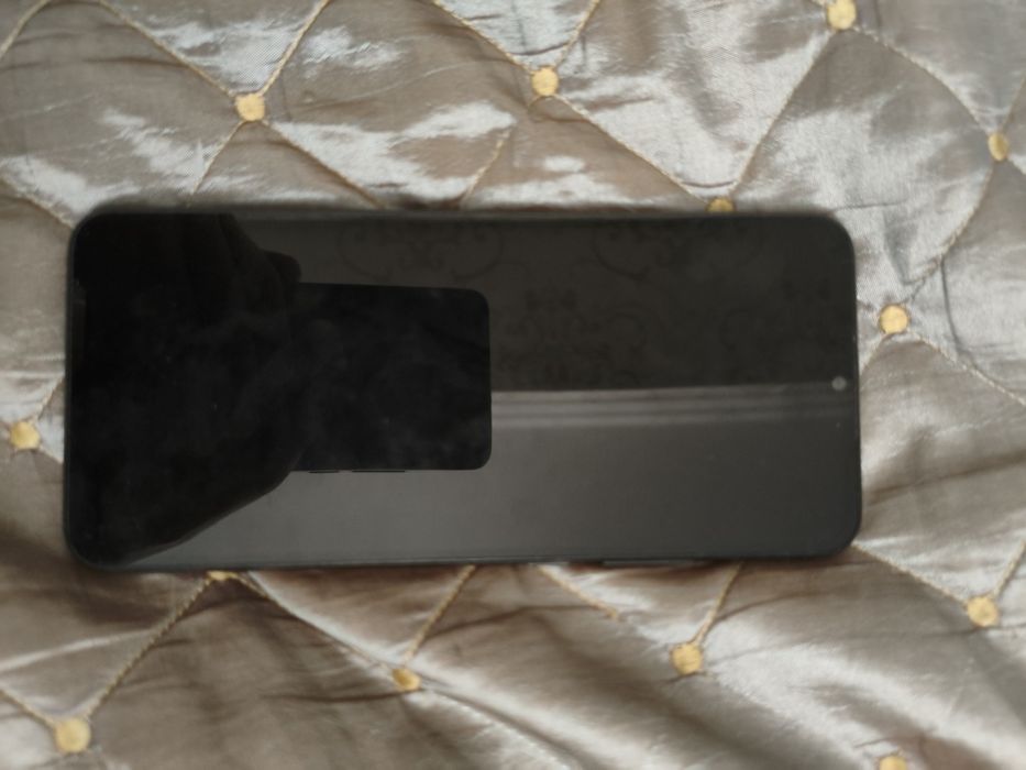 Продам Redmi 10c в хорошем состоянии есть торг