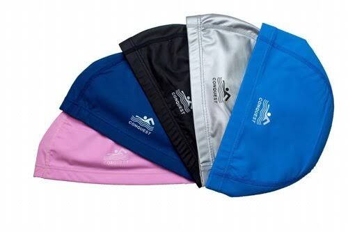 Шапки и очки все для плавания