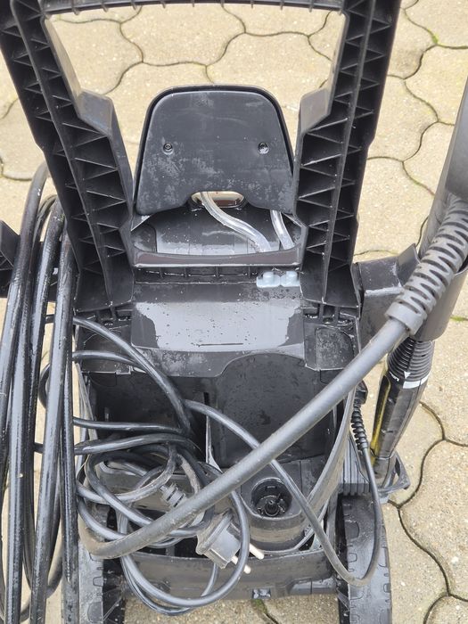 Aparat de spălat cu presiune karcher k 5.660