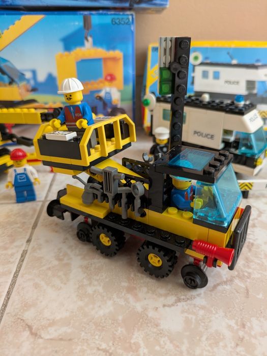 LEGO комплекти от класически град и влак
