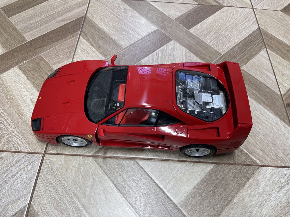 Macheta Ferrari F40 1:12 Norev