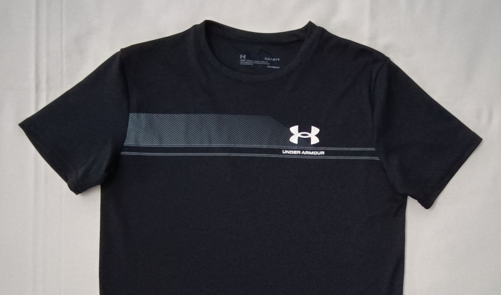 Under Armour UA Tee оригинална тениска ръст 147-158см спорт фланелка