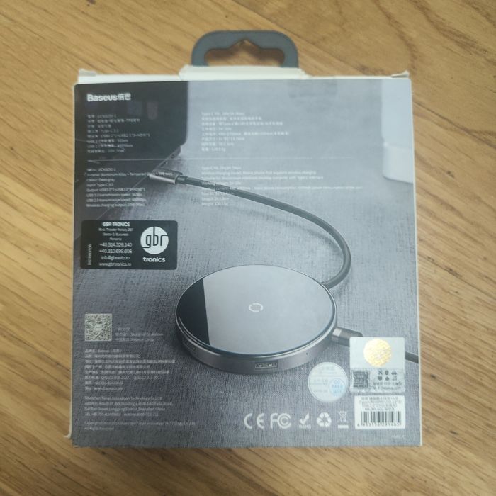 Wireless Charger HUB - neutilizat, cutie desfacuta.