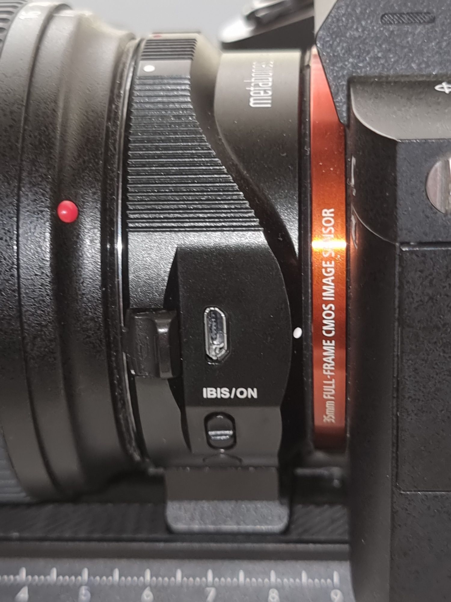 Inel adaptor Metabones 5 de la Canon EF la Sony FE