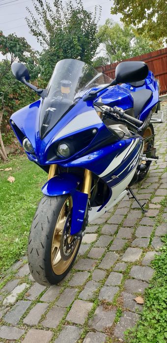 Yamaha R1 rn22/Bigbang/crossplane