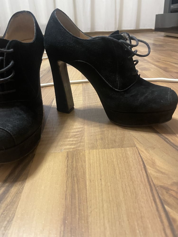 Baldinini heels real leather