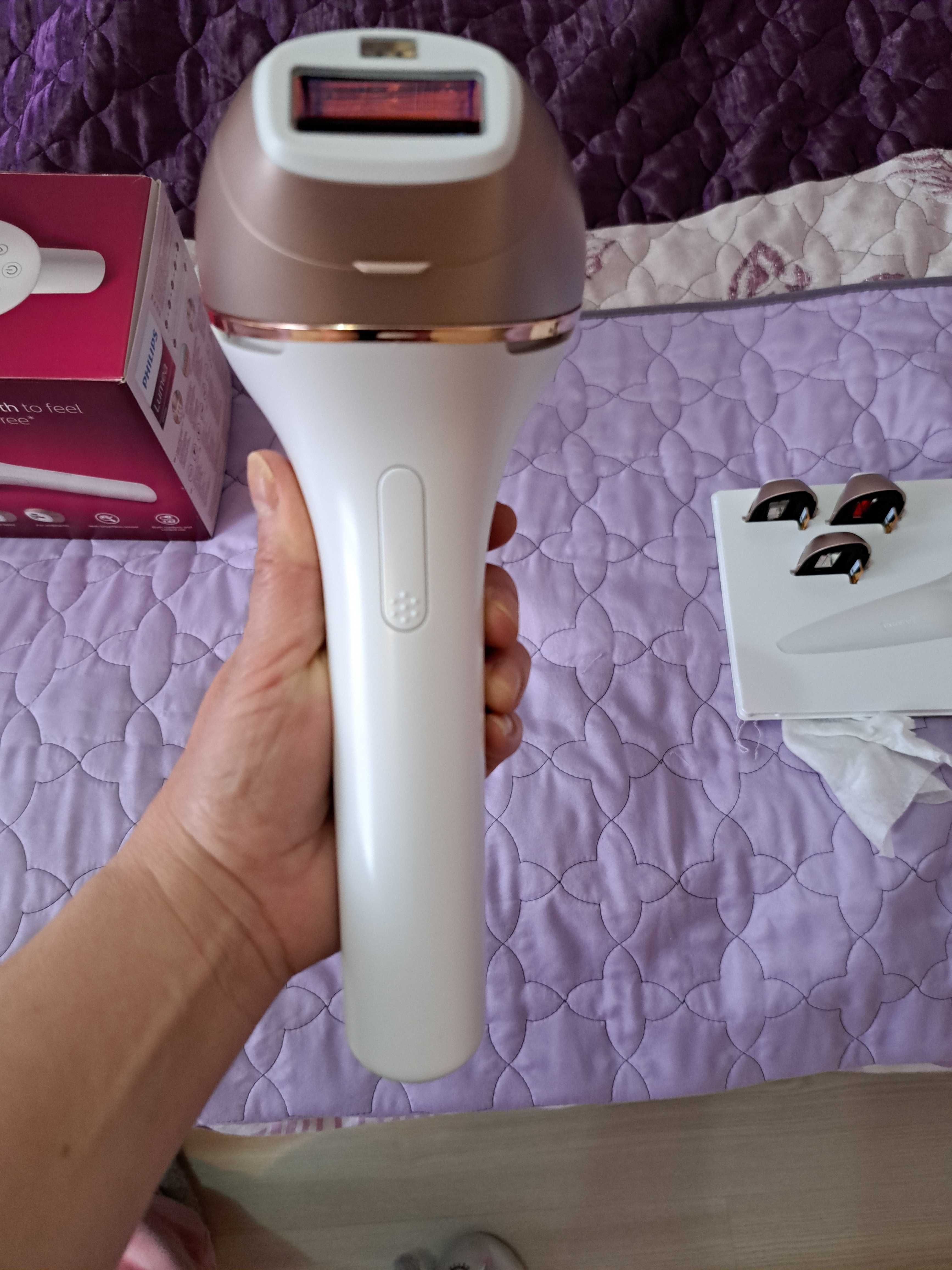 Фотоепилатор IPL Philips Lumea Prestige BR1956/00