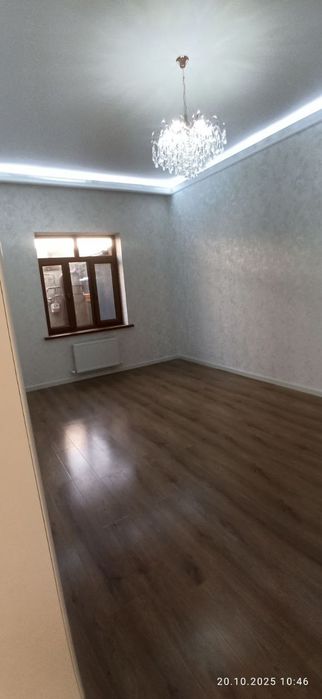 Uy sotiladi 5 xonali 6 sotihli hovli