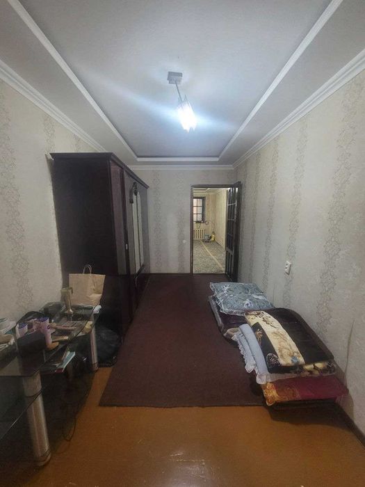 2 xona 3 xonaga o'zgartirilgan kvartira sotuvda