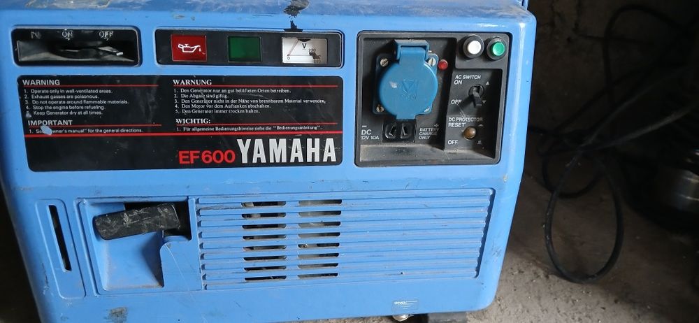 Vand generator curent