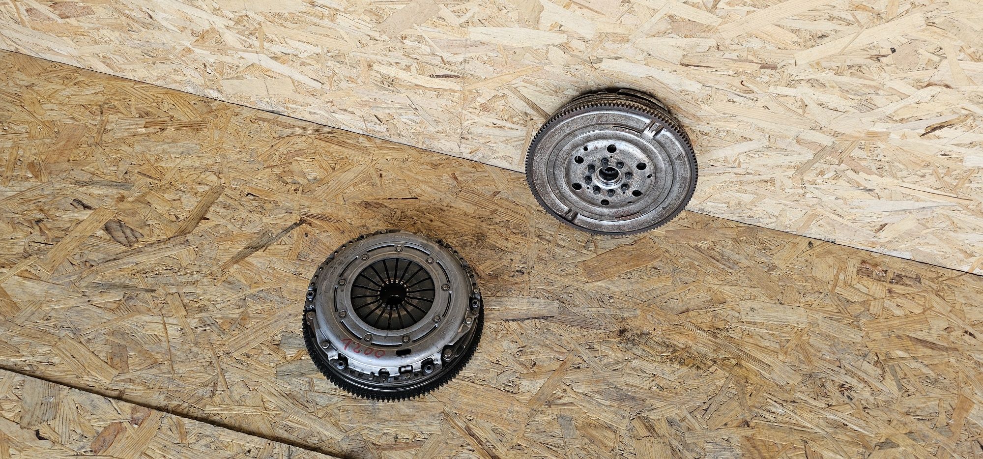 Kit ambreiaj/Volantă Mondeo MK4/Ford S-max/Astra H 1.7 D/Passat B6 BMM