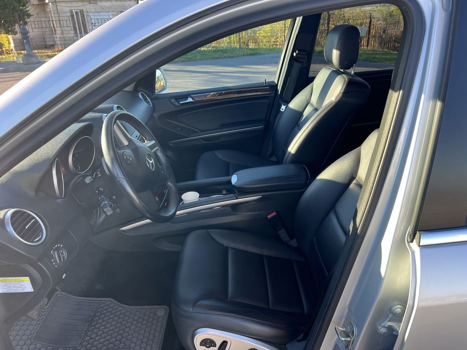 Mercedes ML 550 AMG Face 2009