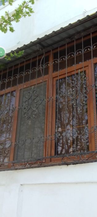 Решетки на окна.