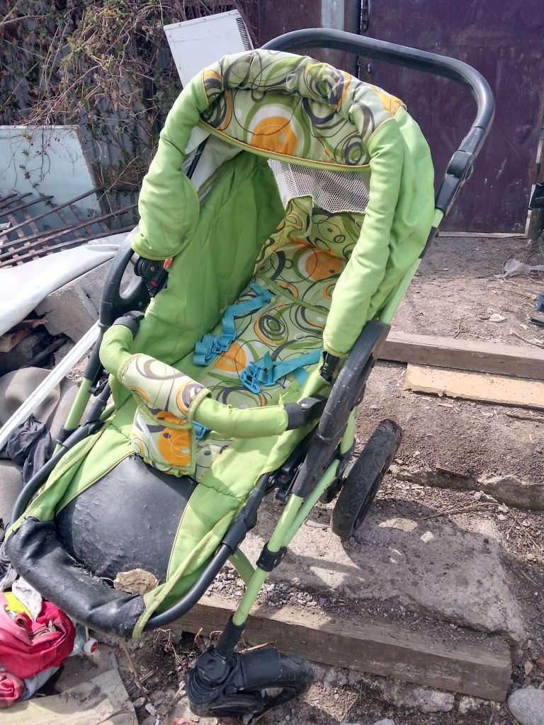 Коляска трансформер есть все люлька и т.д