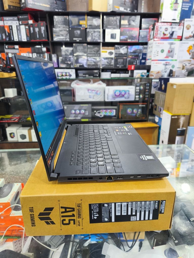 Asus TUF Gaming FA506 (R7-7435HS/RTX4050)