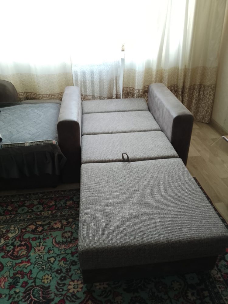 Продам диван с креслом