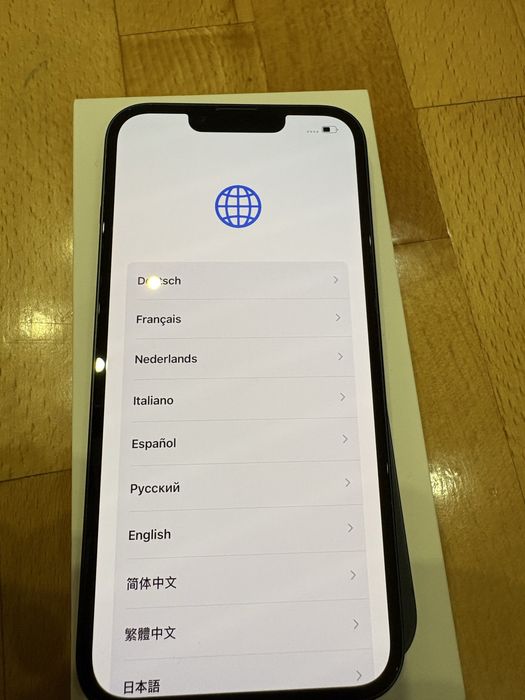 Продавам iPhone 13 Midnight 128 GB