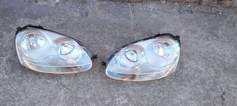 Голф 5 фарове Хела