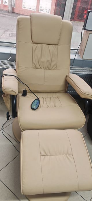 Scaun masaj aproape nou