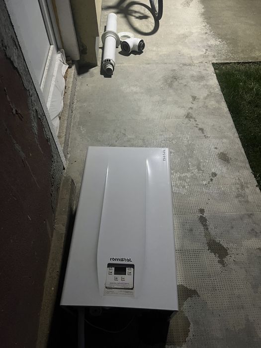 Centrala Romstal habitat pompa placa vana gaz ventilator schimbător