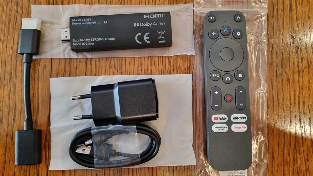 STRONG SRT41 Android TV Stick, 4K UHD, HDMI, WI-FI, Bluetooth