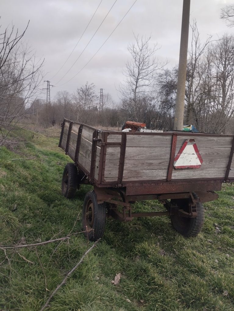 Тракторно ремарке