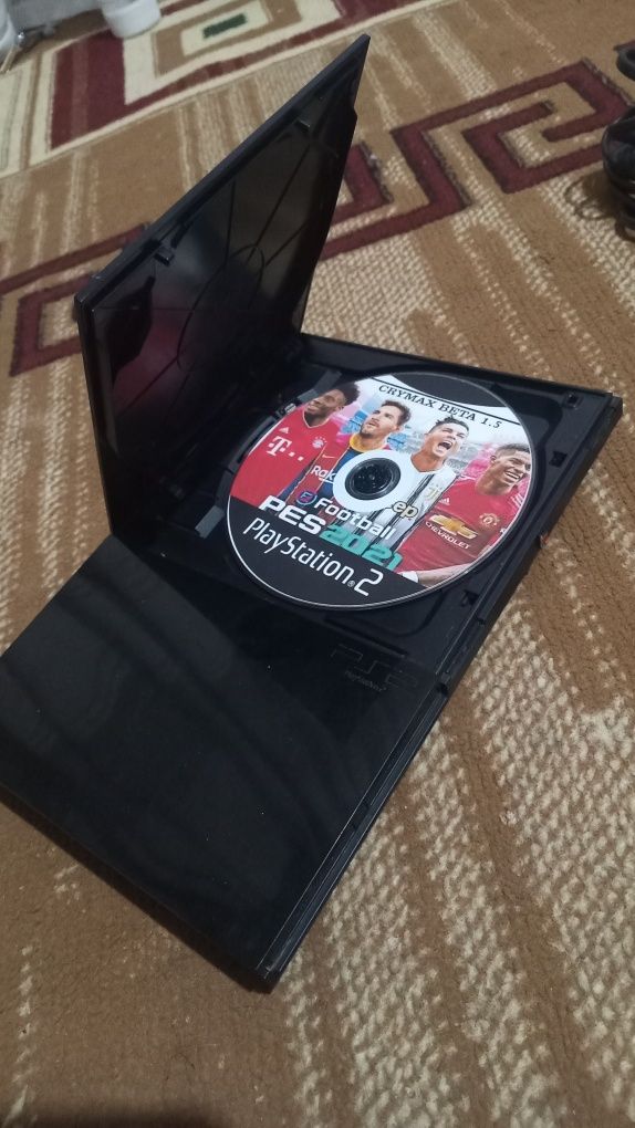 Sony Playstation 2 slim.