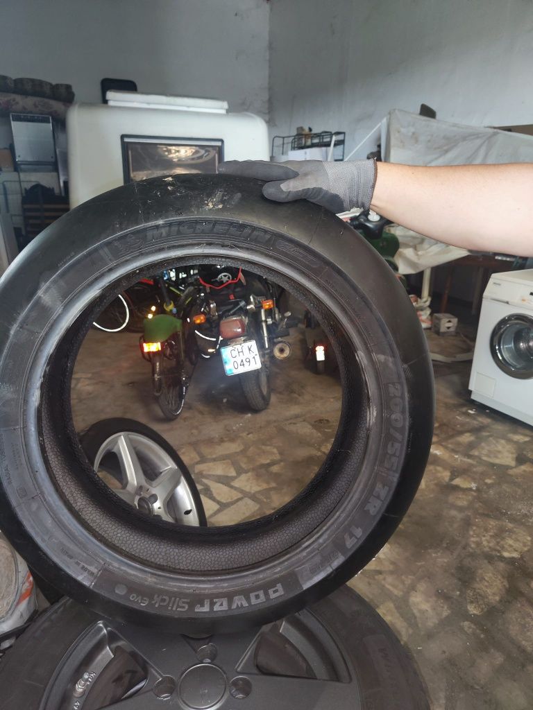 Michelin 200/55/17