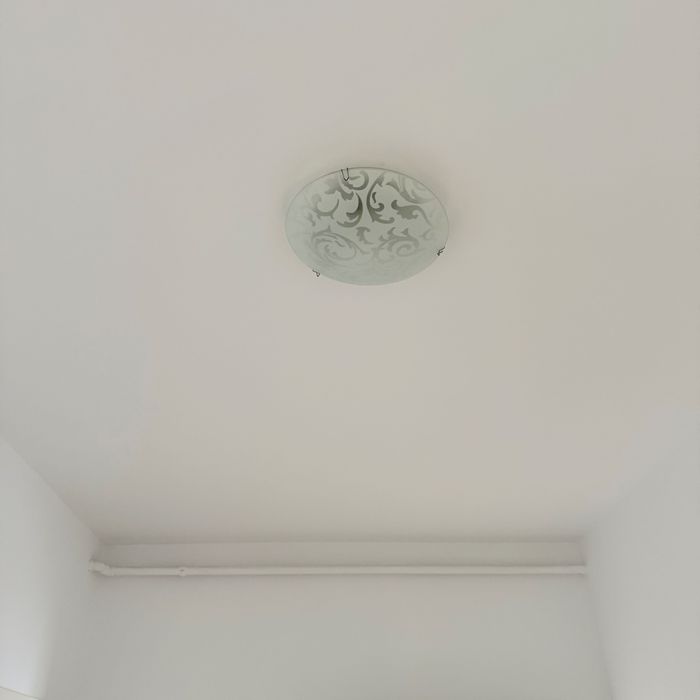 Aplica pentru tavan ~ 3 bucati la 40 lei